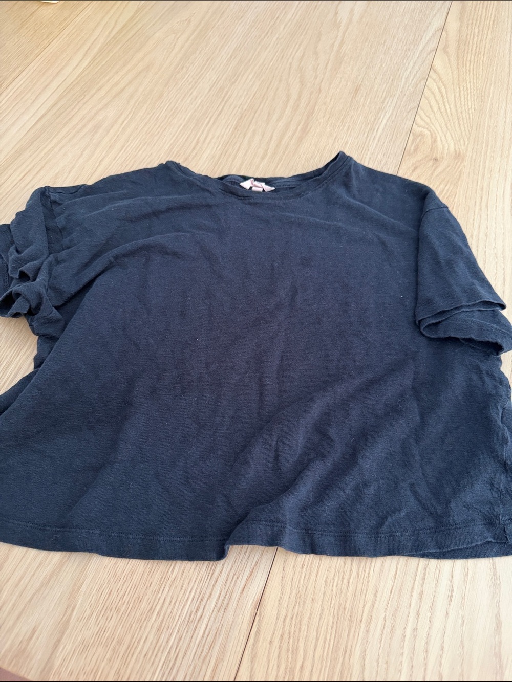Eberjey 100% organic linen black crop top